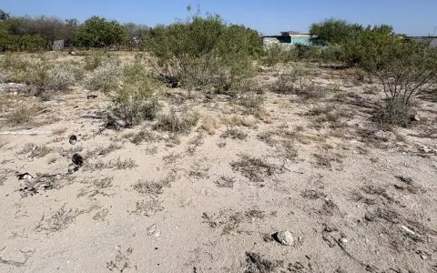 Terreno baldío de esquina listo para construir en Piedras Negras